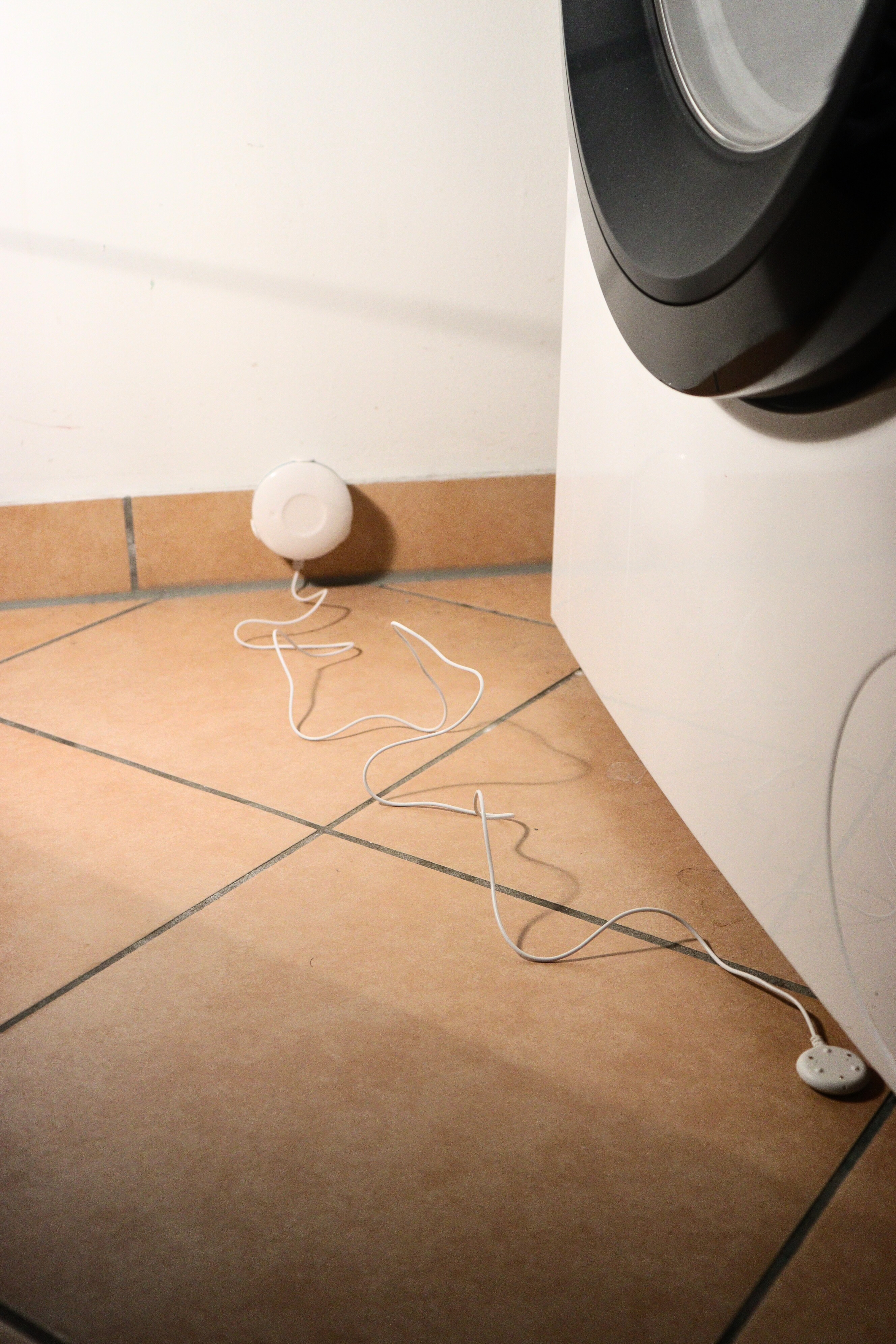 Aqua-Scope Flood Sensor in use